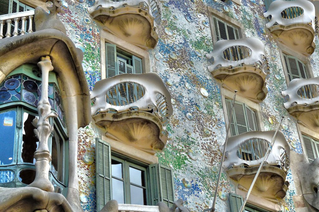 Where to find luggage storage in Barcelona Luggage & Storage